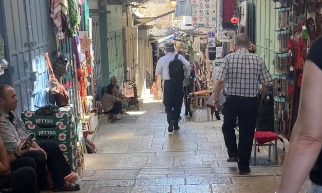 Jewish, Muslim, Christian Jerusalem Old City vendors say reduced tourism is harming businesses