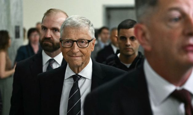Bill Gates plans to press Xi Jinping on global AI safety and restrictions