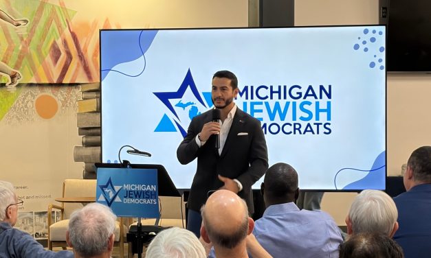 ‘All of us have to bring down violence wherever we see it,’ El-Sayed says following address to Jewish Democrats