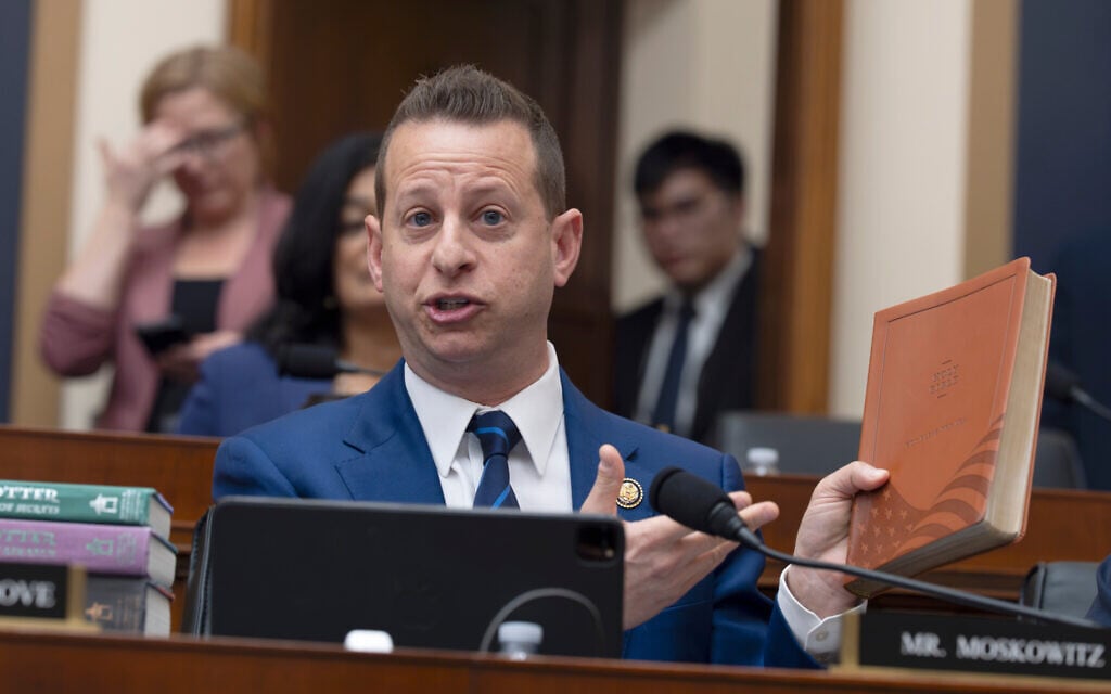 US House Democratic leaders tap pro-Israel lawmaker for top Mideast policy post