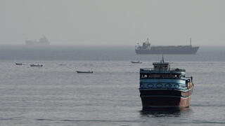 Pakistan says US, Iran nearing deal as Hormuz tensions persist and oil prices fall