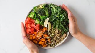 No calorie counting, no smaller portions: the diet change linked to weight loss