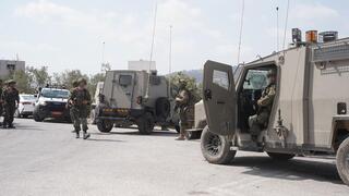 Terror infiltration alert triggered after stolen car breaches West Bank checkpoint