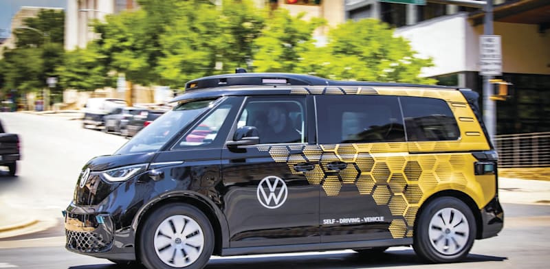 Israel prepares regulation for robotaxis in 2027
