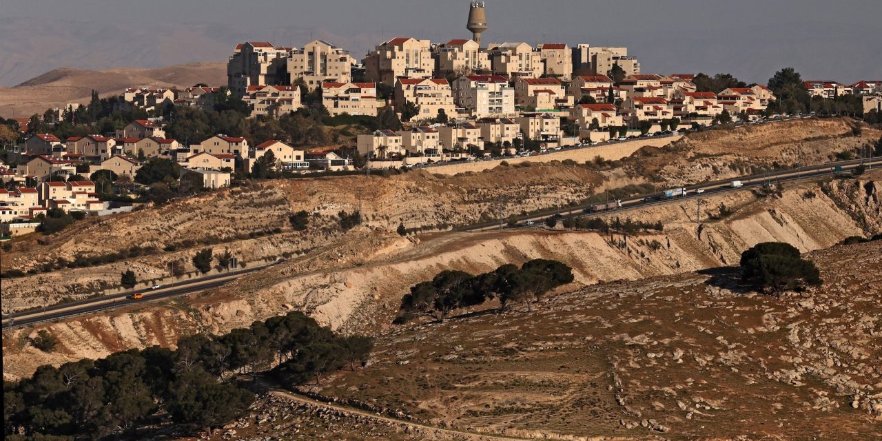 UK threatens sanctions after Israel opens bids for E1 settler homes