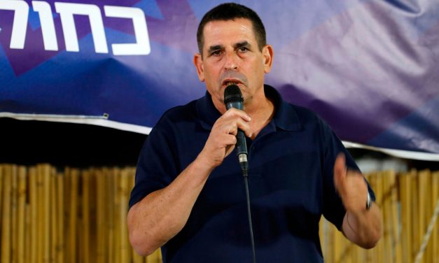 How an obscure centrist politician could be key to defeating Netanyahu in October