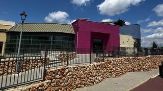 After years of war, northern border town bets on tiny classes to bring families home