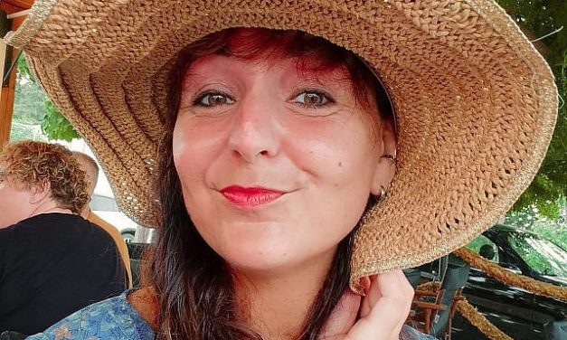 Dina-Perla Portnaar | Accept that another voice can exist beside our own