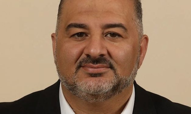 Eitan Chikli | Israel’s Arab Parties: Three Visions and the Mansour Abbas Gamble