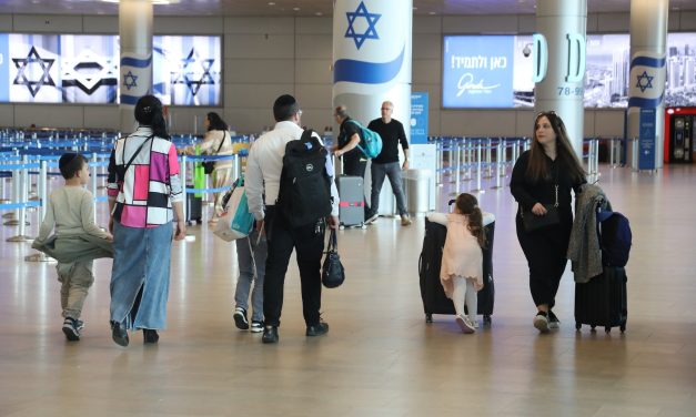 Spike in number of Israelis leaving country may be harmful to security and economy, new study warns