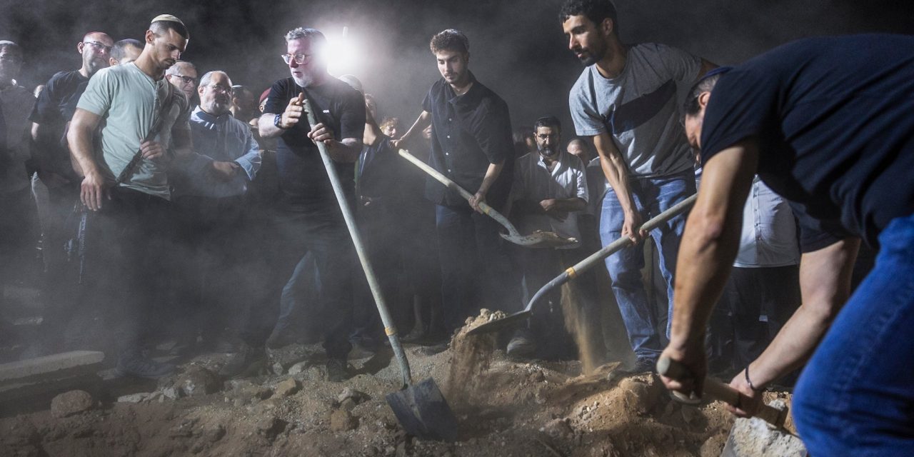 Teenager eulogizes slain father who saved his life in pre-Yom Kippur terror attack