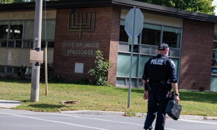 Canadian leaders condemn shooting outside Ontario synagogue at the start of Yom Kippur