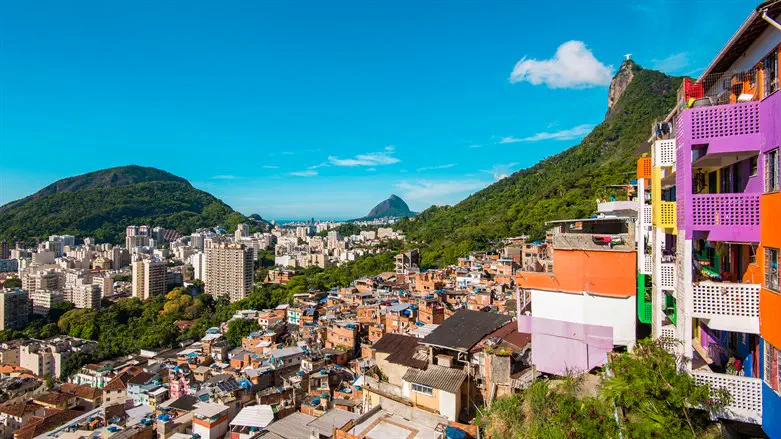 Rio Jewish school sees enrollment surge after parents buy it