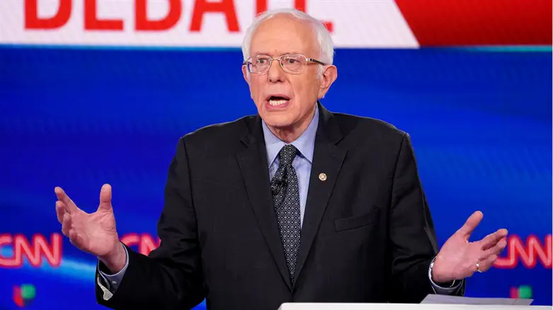 Sanders calls for end to Iran war, cites rising gas prices