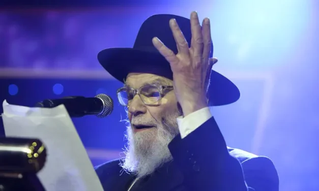 Rabbi Hirsch launches plan to tackle haredi housing crisis
