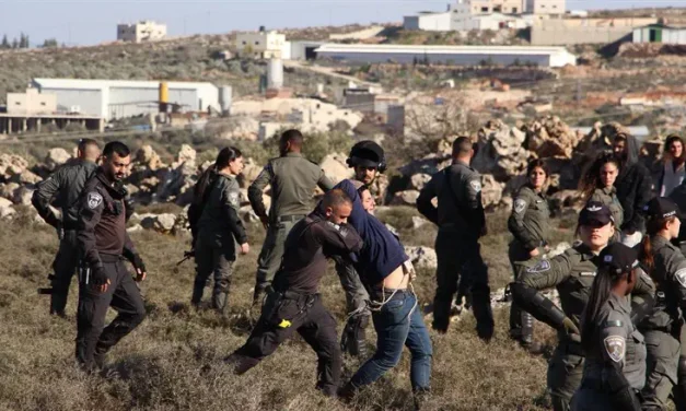 Report: Netanyahu ordered evacuation of outposts following US pressure