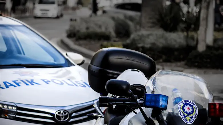 Nine Israelis arrested in massive Turkey fraud crackdown