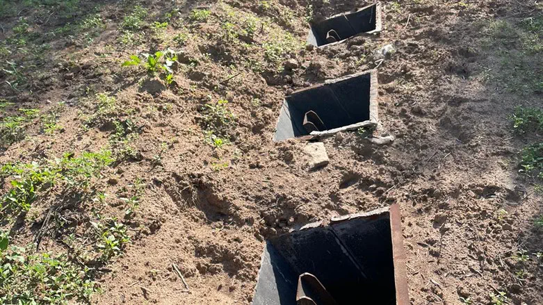 IDF destroys Gaza rocket site, weapons caches