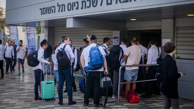 IDF probes suspected fake psychiatric exemptions from military service