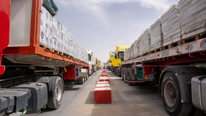 600 trucks a day – a convoy headed to Hamas