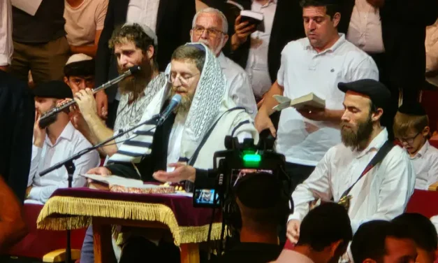 Live From Jerusalem: Heartfelt song and prayer at annual Selichot gathering