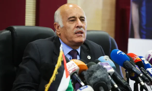 Fatah official warns PA elections may be delayed