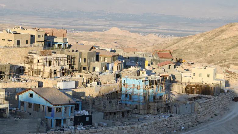 Muslim countries back UK sanctions on Judea and Samaria