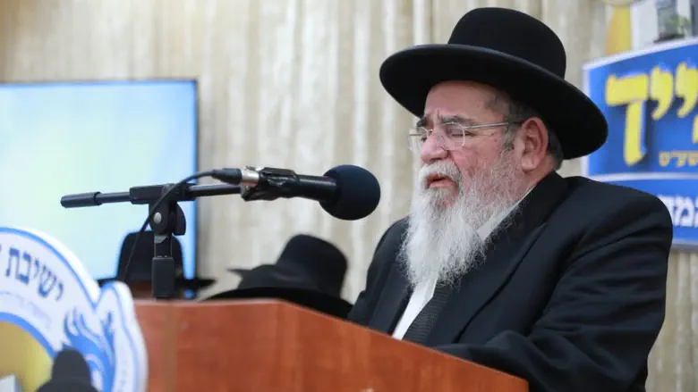 Haredi commander responds to Shas council member’s call and quits IDF