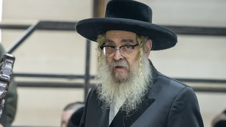 Trump hosts rare White House meeting with Hasidic leaders