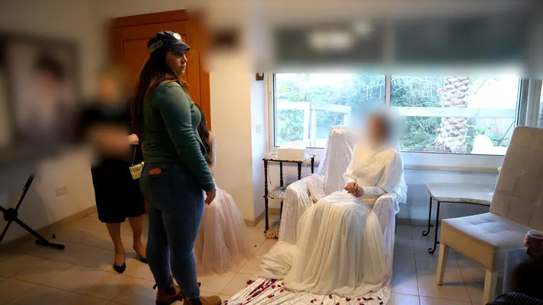 Married at 17: Mother exposes underage marriage in Yavne’el