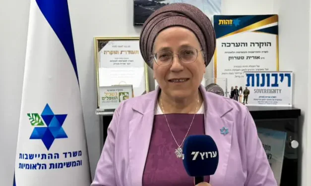 Strock paid 2,500 shekels for opening of Cave of the Patriarch