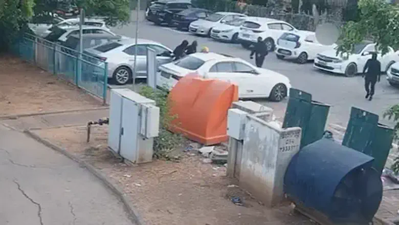 Special delivery: Police catch alleged courier robbers ‘red-handed’