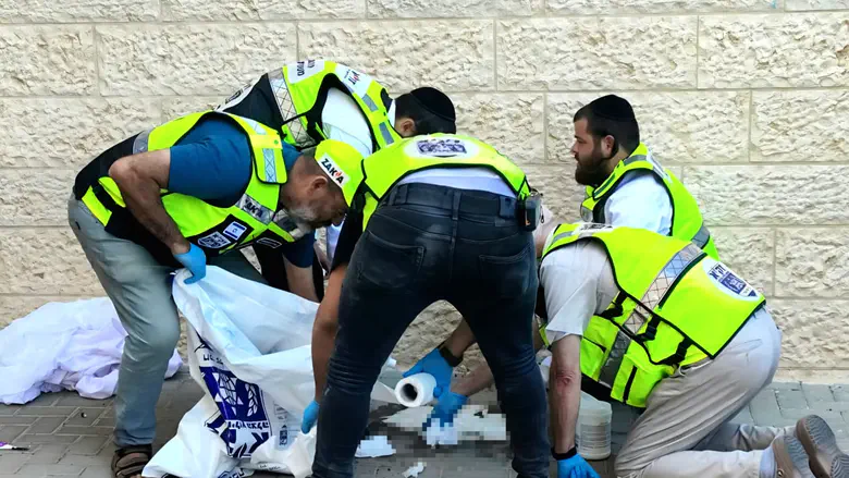 84-year-old killed in tragic balcony fall while building sukkah