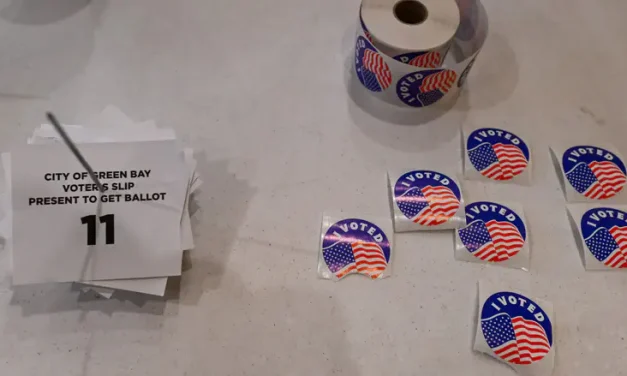Poll: Two-thirds of Jewish voters back Democrats