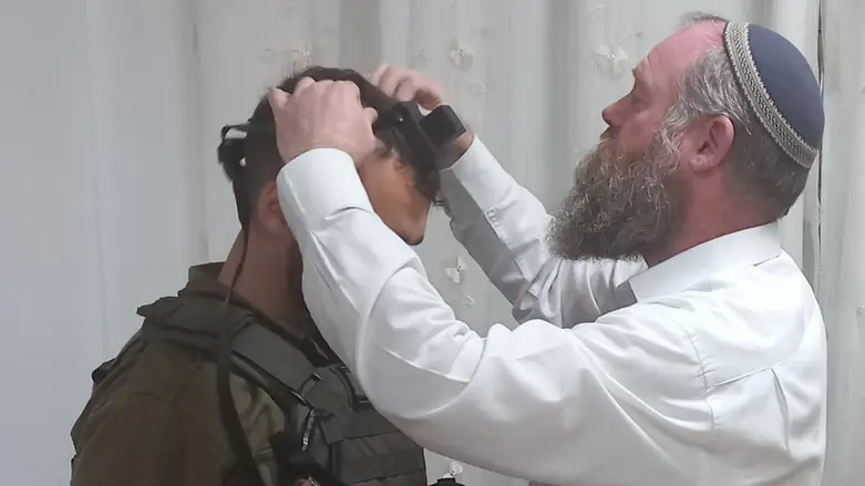 A historic awakening: Record demand for tefillin among Jews everywhere