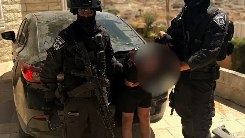 Israeli accused of contacting Hamas, Iranian intelligence