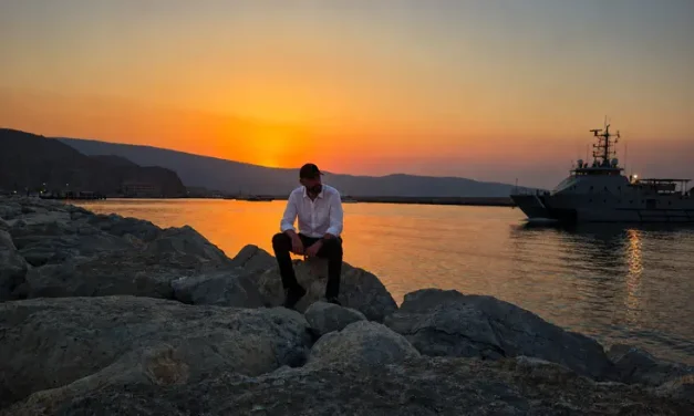 Between Iran & Oman: Haredi reporter sails into heart of tensions in Strait of Hormuz