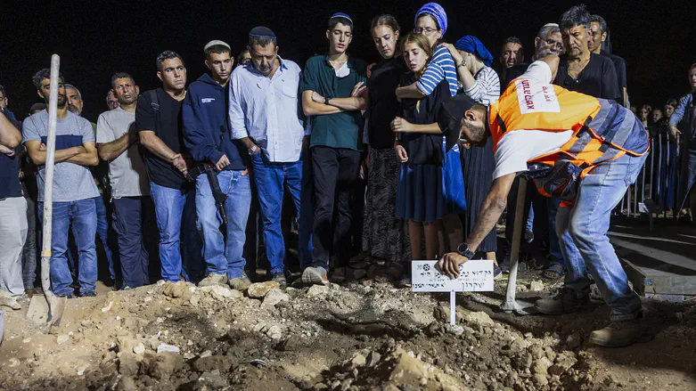 PM to Shakron family: ‘Terrorist who murdered Netanel might be the first to be executed’