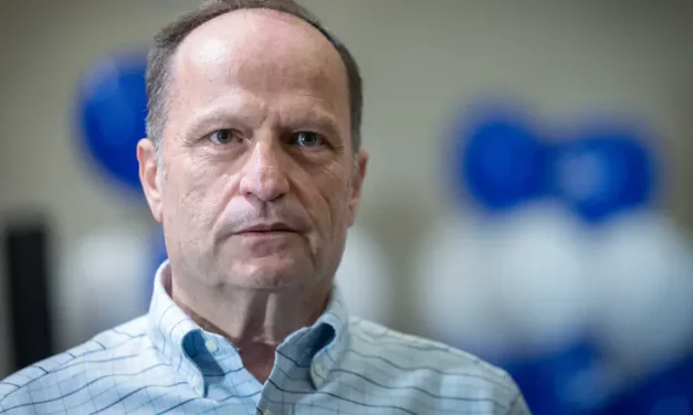 Bereaved father launches scathing attack on former hostage then apologizes