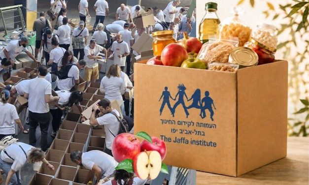 Help fill 3,000 Rosh Hashanah tables – Sponsored Content