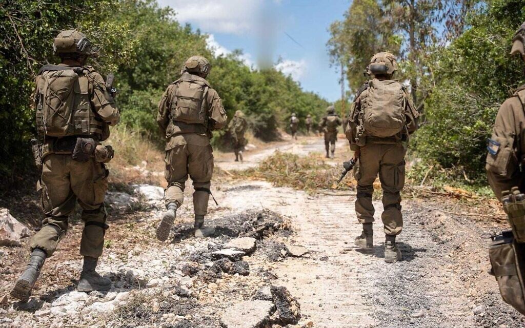Israel begins handing over 5 Lebanese after Beirut helped find slain Jews’ remains