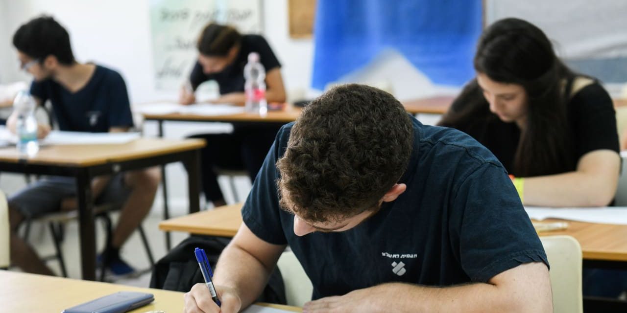 Israel teaches students how to vote, but not how to make an informed political choice – opinion