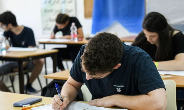 Israel teaches students how to vote, but not how to make an informed political choice – opinion