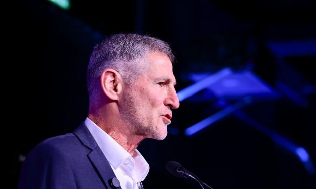 Golan warns Sara Netanyahu of NIS 2.5m. lawsuit over ‘serious defamation,’ demands apology letter