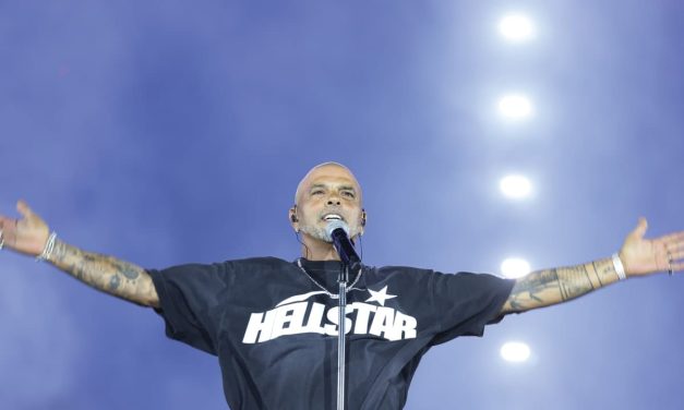 Eyal Golan’s ‘Science Fiction’ is Israel’s most played song of the year
