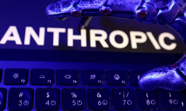 US government website used AI search tool from China that FBI said copied Anthropic