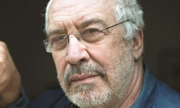 Retired Israeli theater, film star Yossi Pollak dies aged 81