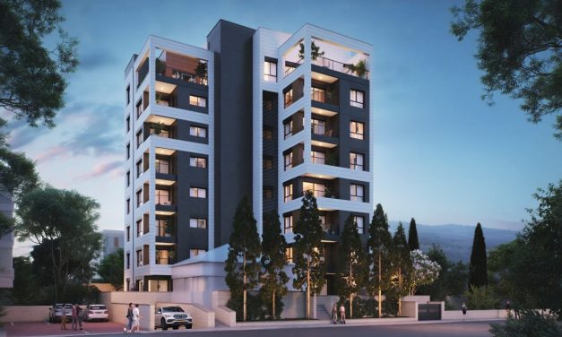 Make your Jerusalem aliyah dream come true. The Crown in Mekor Chaim 55