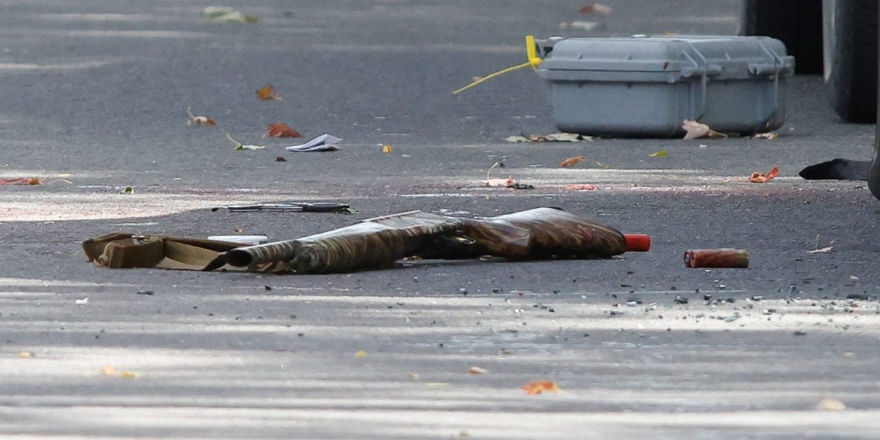 Who decided to station police at Sons of Jacob on Yom Kippur? – comment