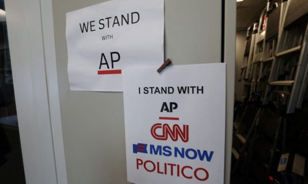 CNN, MS NOW, Politico ask judge to extend block against Trump’s White House press ban